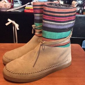 New Toms Nepal boots